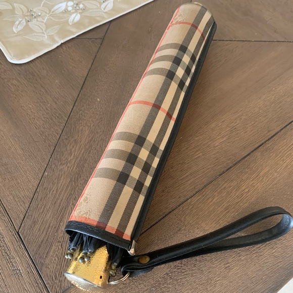 Burberry umbrella holder Clearance